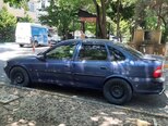 Opel Vectra-4