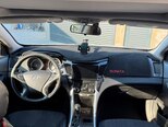 Hyundai Sonata-8