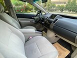 Toyota Prius-12