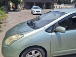 Toyota Prius-3
