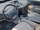 Toyota Prius-9