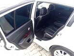 Nissan Tiida-9