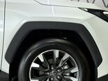 Toyota RAV4-14