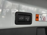 Toyota RAV4-12