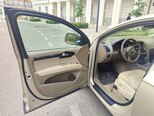 Audi Q7-9