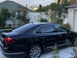 Volkswagen Passat-4