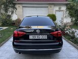 Volkswagen Passat-6