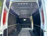 Ford Transit-11