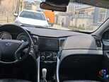 Hyundai Sonata-5