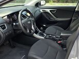 Hyundai Elantra-10