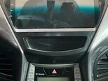 Hyundai Elantra-21