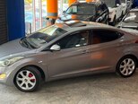 Hyundai Elantra-3
