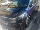 Kia Carnival-1