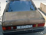 Mercedes 190-13