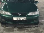 Opel Vectra-3