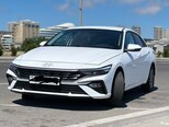 Hyundai Elantra-3