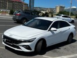 Hyundai Elantra-4