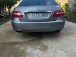 Mercedes E 200-2