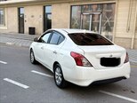 Nissan Sunny-5
