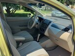 Nissan Tiida-10