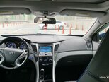 Hyundai Sonata-14