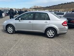 Nissan Tiida-6