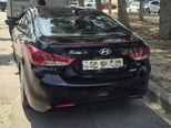Hyundai Elantra-2