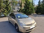 Toyota Prius-8