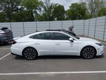 Hyundai Sonata-6
