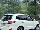 Hyundai Santa Fe-6