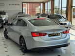 Chevrolet Malibu-13