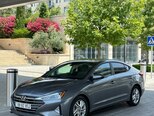 Hyundai Elantra-11