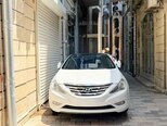 Hyundai Sonata-1