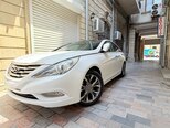 Hyundai Sonata-9