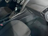 Ford Focus-15