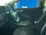 Ford Focus-18