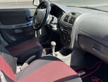 Hyundai Accent-7