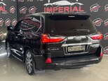 Lexus LX 450d-4