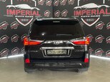 Lexus LX 450d-7
