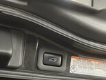 Lexus LX 450d-10