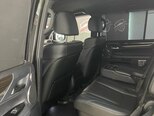 Lexus LX 450d-11
