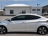 Hyundai Elantra-5