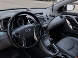 Hyundai Elantra-10