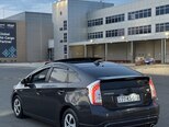Toyota Prius-3