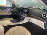 Mercedes E 300 e 4MATIC-13