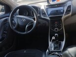 Hyundai Elantra-6