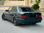 Mercedes C 200-11