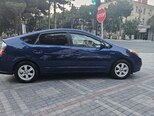 Toyota Prius-12
