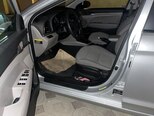 Hyundai Elantra-4