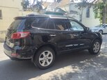 Hyundai Santa Fe-13